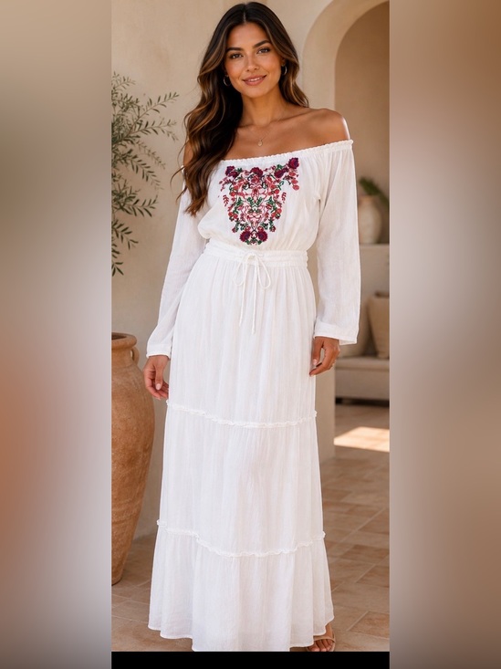 J.Gee Dresses & Skirts - J.Gee Embroidered Floral Bohemian Maxi Dress Size Medium Off Shoulder